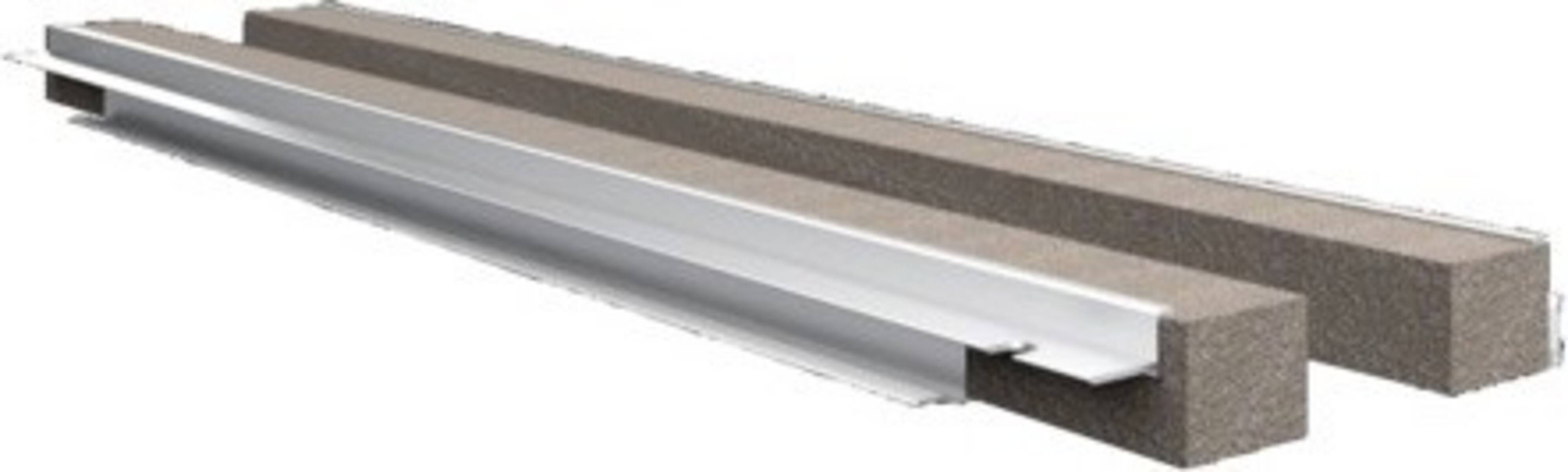 Aluminium-Schiebetürschiene mit zwei langen Metallschienen, die in einem rechteckigen Schaumkern montiert sind, in Perspektive auf weißem Hintergrund dargestellt.