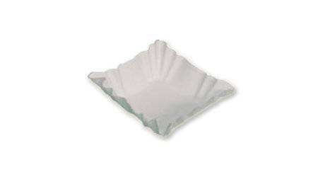 Weiße Pappschalen mit Wellenrand PP-beschichtet, 9 x 9 cm h 3 cm - Maße: 9 x 9 cm h 3 cm