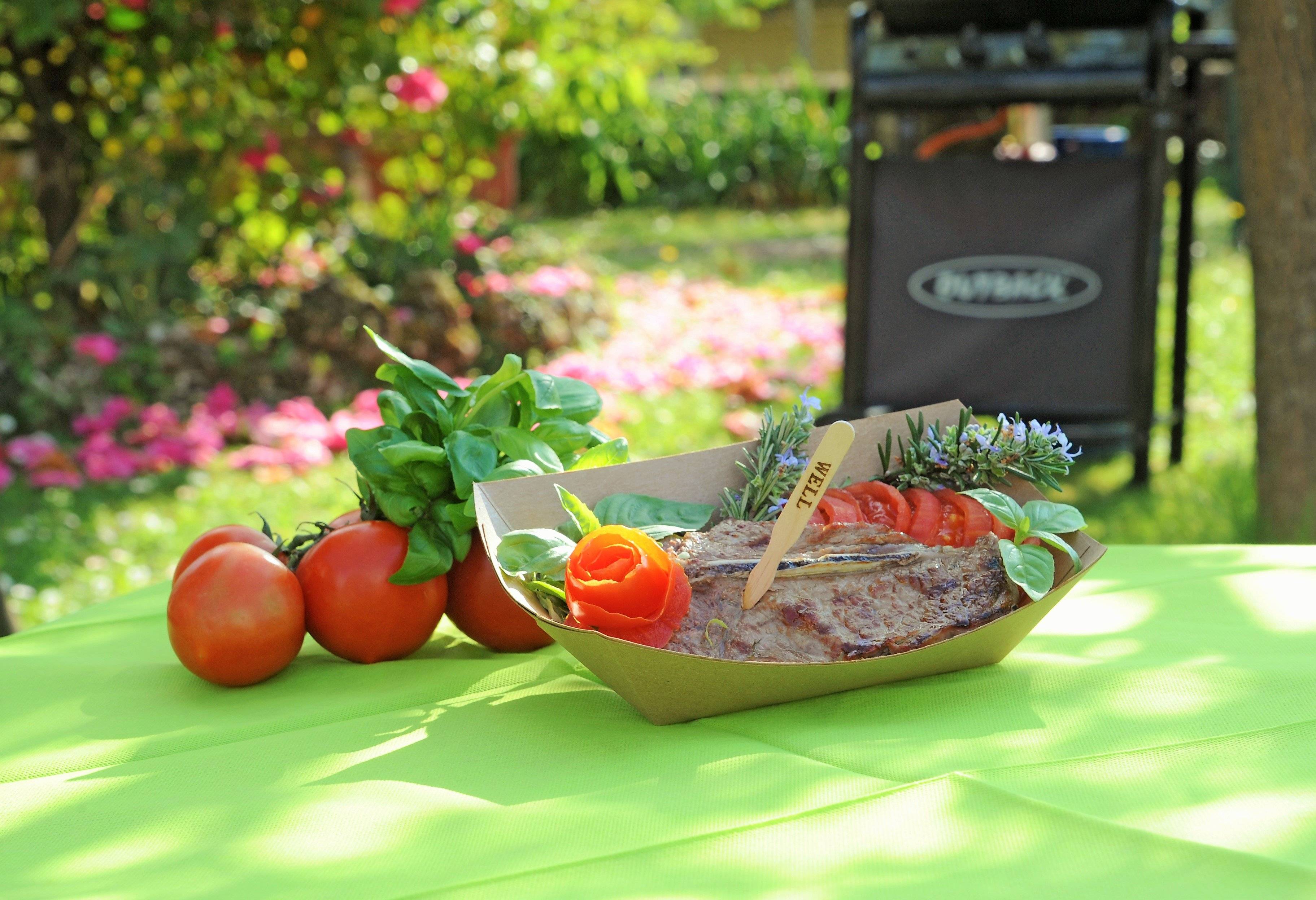 Braune Pappschalen, rechteckig, fettabweisend, Mikrowellen-geeignet  14 x 10 x 3,5 cm - 250 Stück