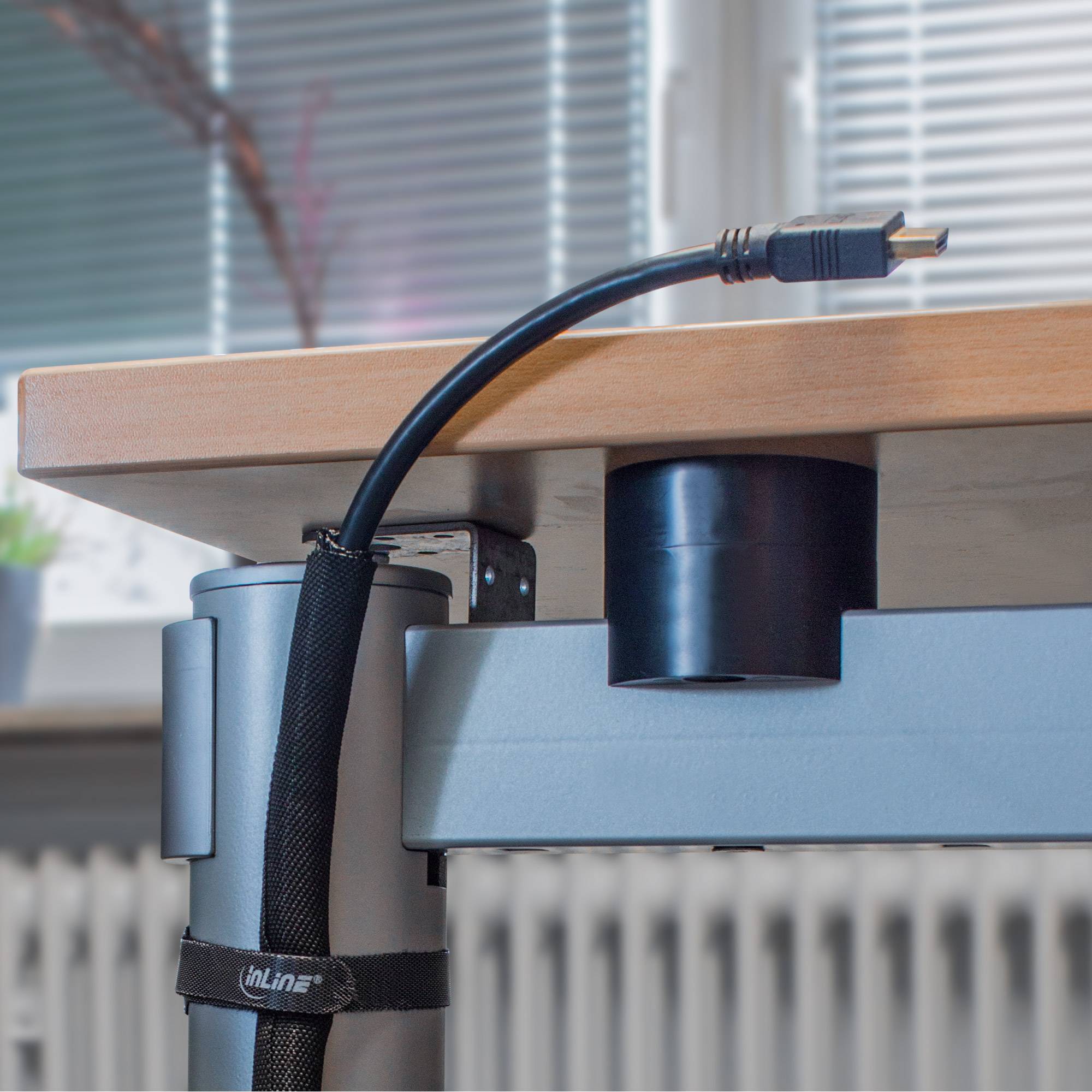 INLINE - Kabelgeflechtschlauch Polyester - selbstverschließend - schwarz - 25mm - 1m