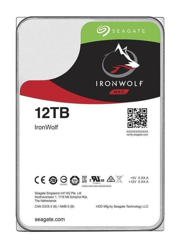 Seagate IronWolf NAS 12TB interner Festplattenetikett mit Wolflogo, QR-Code und Produktbranding.