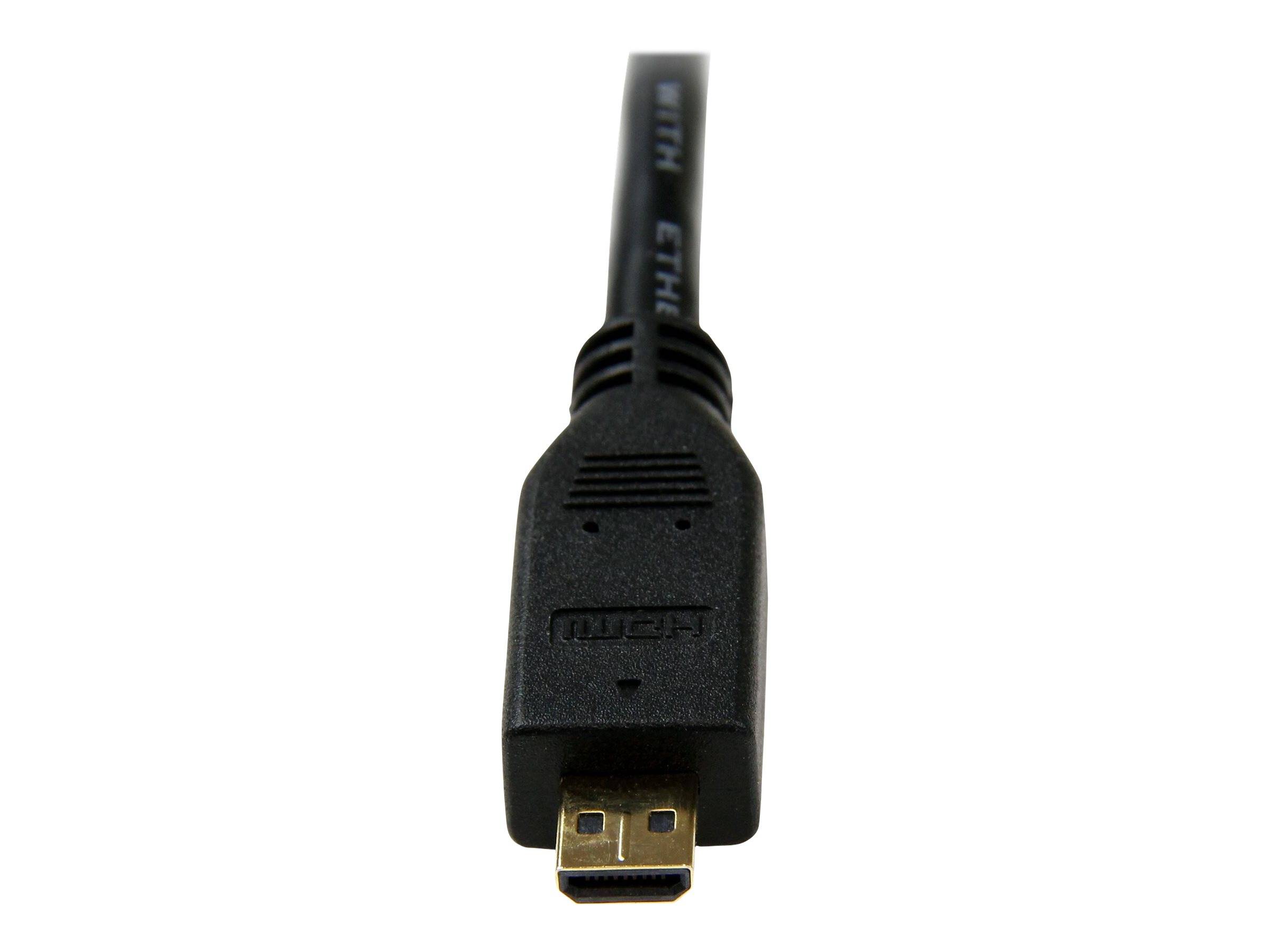 Nahaufnahme eines schwarzen Ethernet-Kabelsteckers mit einem rechteckigen Stecker auf weißem Hintergrund.