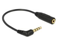 Delock - Kopfhöreradapter - Stereo Mikro-Stecker weiblich zu 4-poliger Mini-Stecker männlich gewinkelt