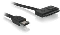 Micro-USB-zu-SATA-Adapterkabel mit schwarzen Anschlüssen auf weißem Hintergrund.