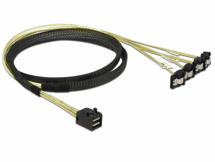 Schwarzes geflochtenes Kabelkonvolut mit einem Stecker auf einem Ende und vier kleinen Steckern auf dem anderen Ende, dargestellt auf weißem Hintergrund