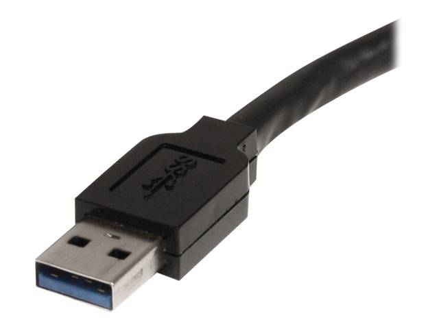 Nahaufnahme eines USB-3.0-Typ-A-Kabelsteckers mit schwarzem Stecker und blauem Inneren.