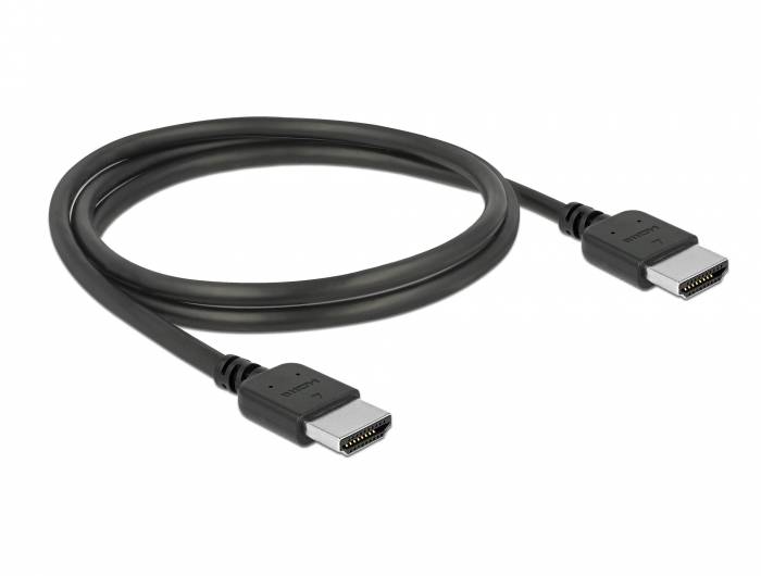 Schwarzes HDMI-Kabel mit zwei männlichen Anschlüssen, aufgerollt auf weißem Hintergrund.