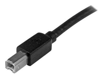 Nahaufnahme eines USB-Typ-B-Steckers mit schwarzer Umhüllung und angeschlossenem Kabel.