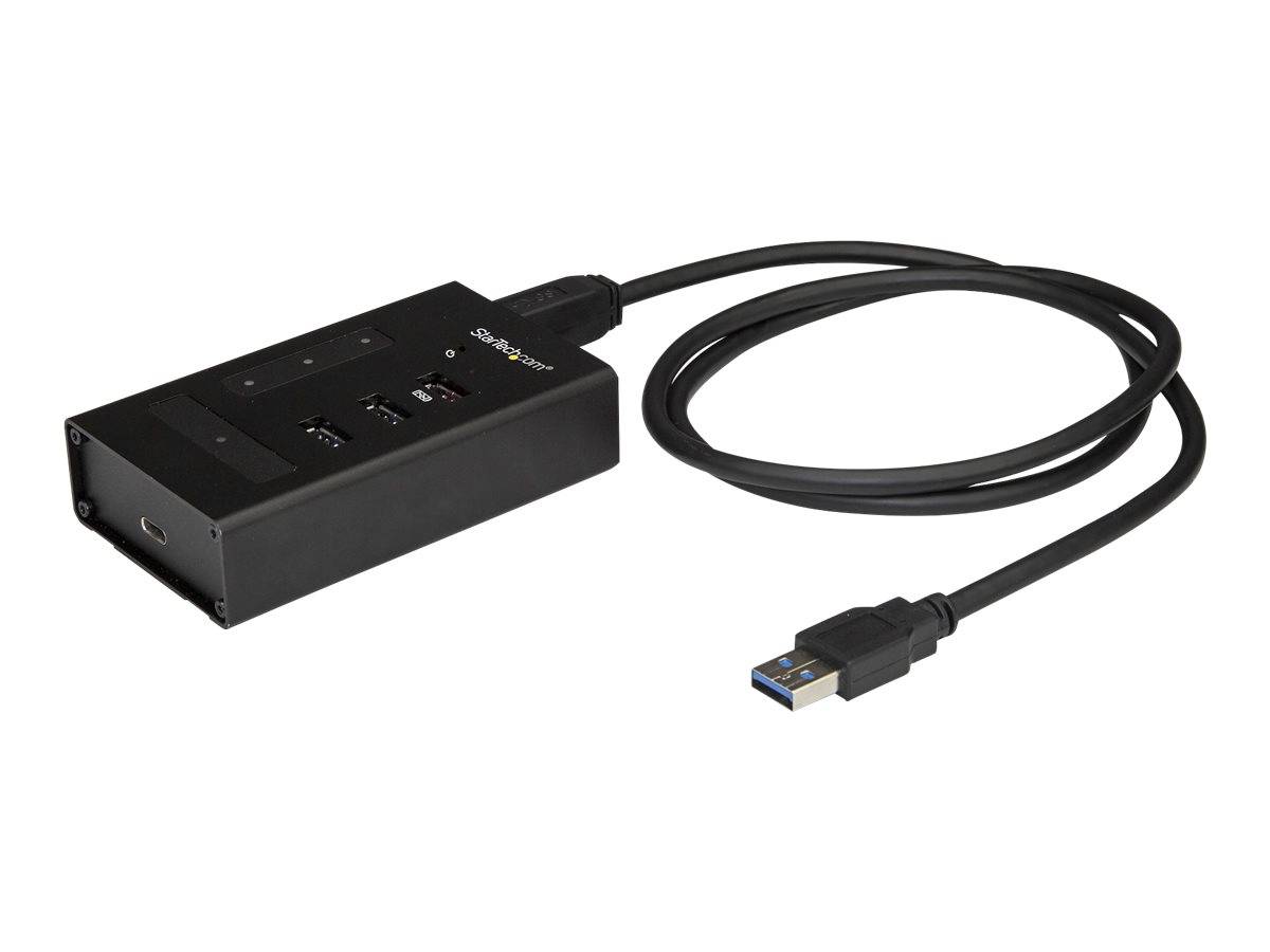 Schwarzer USB 3.0-Hub mit mehreren Anschlüssen und einem angeschlossenen USB-Kabel auf weißem Hintergrund.