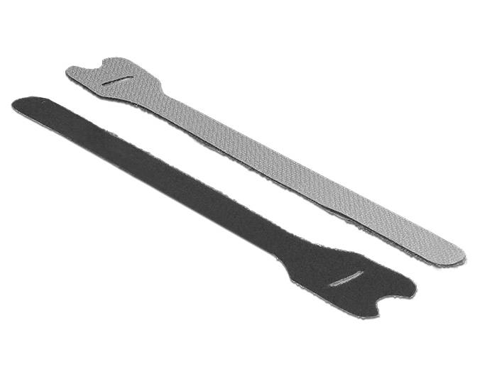 Zwei Metallschuhanzieher, einer schwarz und einer silberfarben, diagonal auf weißem Hintergrund angeordnet.