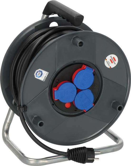 Kabeltrommel BAT H07RN-F 3G1,5 Kabel-L40m IP44 m.3Schuko-Steckdosen BRENNENSTUHL
