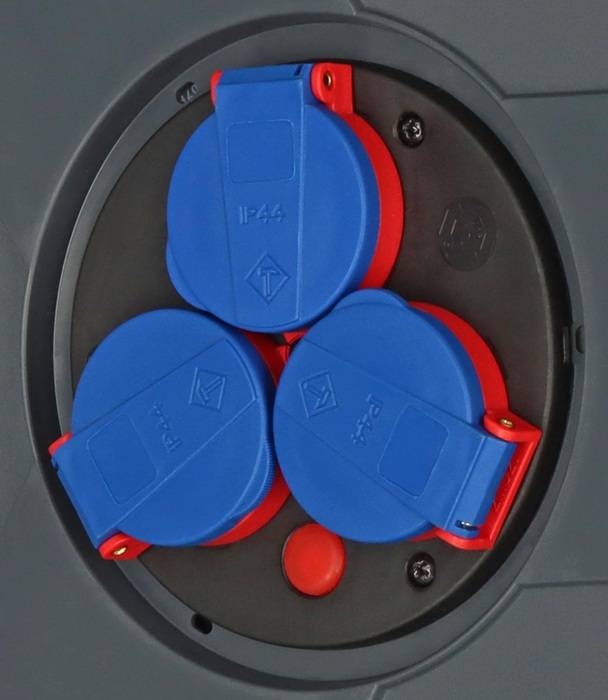 Kabeltrommel BAT H07RN-F 3G1,5 Kabel-L40m IP44 m.3Schuko-Steckdosen BRENNENSTUHL