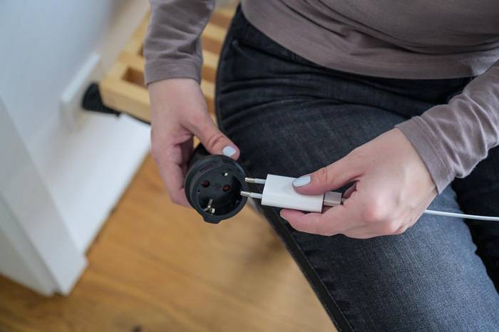 Verlängerungskabel H05VV-F 3G1,5 Kabel-L.2m Ku.schwarz Brennenstuhl