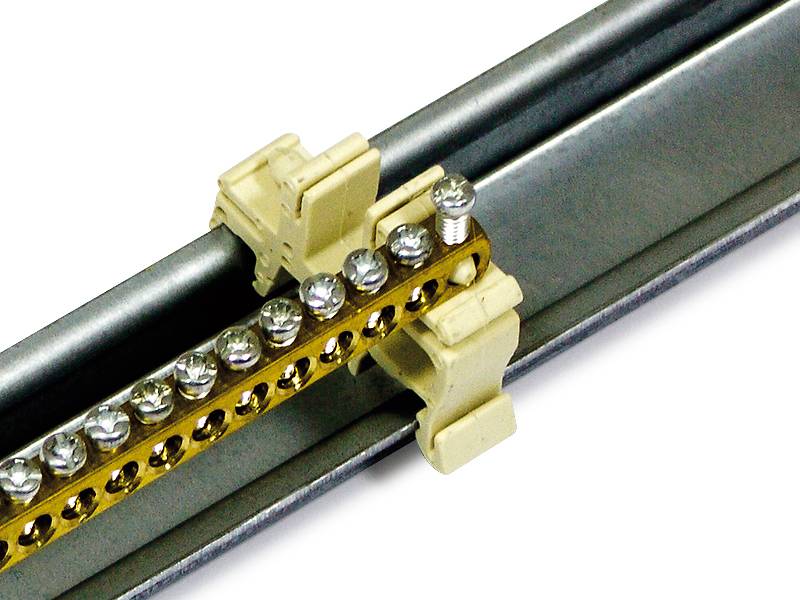 Triton RAX-MS-X84-X1 - Rack-Erdungsstange - 48.3 cm (19"")