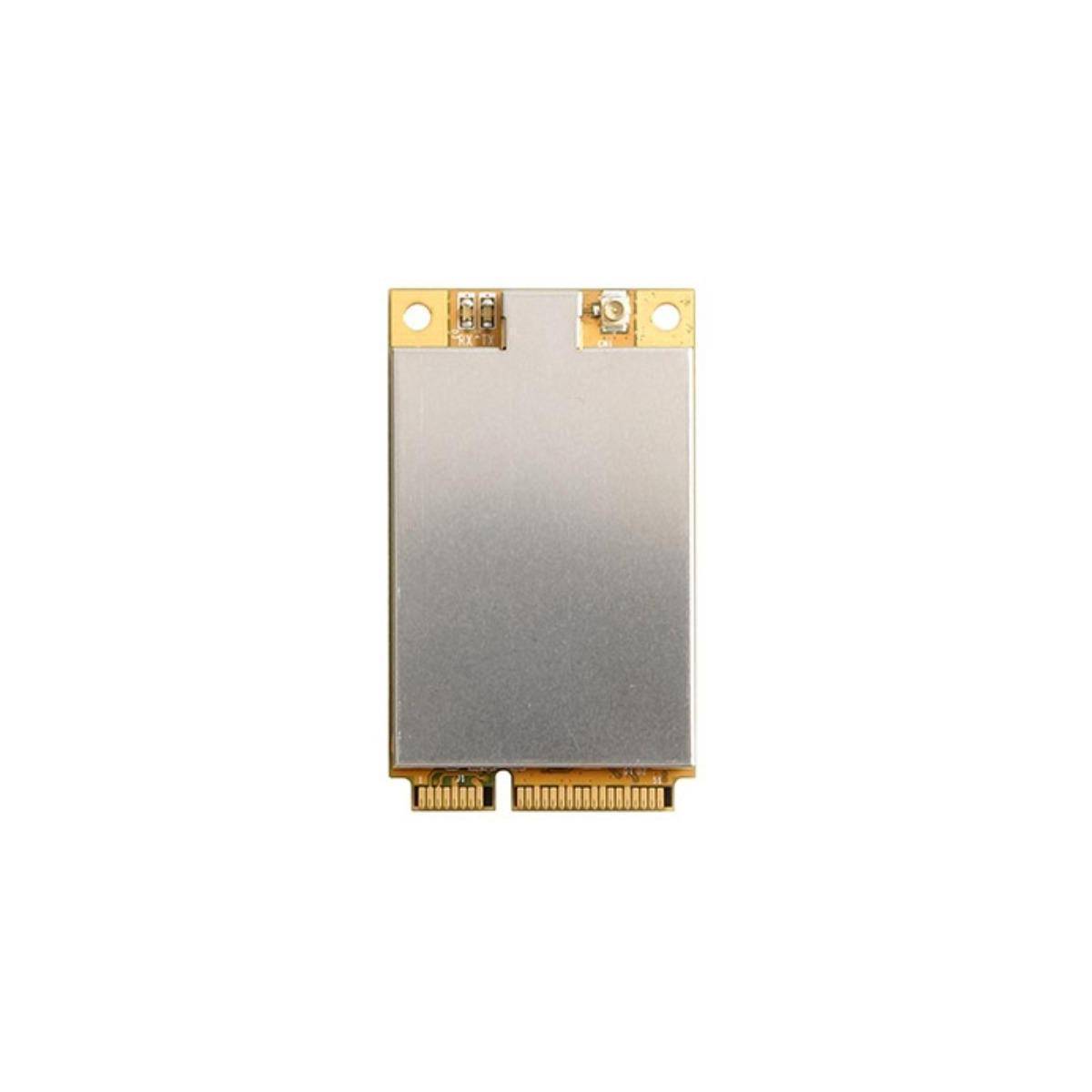 Mini-PCIe-Modul mit Goldkontakten, typischerweise verwendet zum Hinzufügen von drahtlosen Funktionen zu Computern, auf einem einfarbigen weißen Hintergrund.