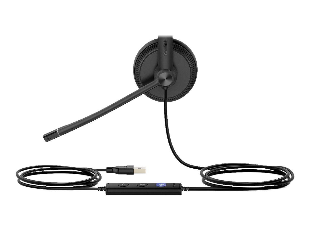 Schwarzes Over-Ear-Headset mit Boom-Mikrofon und Inline-Bedienelementen auf einem Kabel, vor weißem Hintergrund dargestellt.