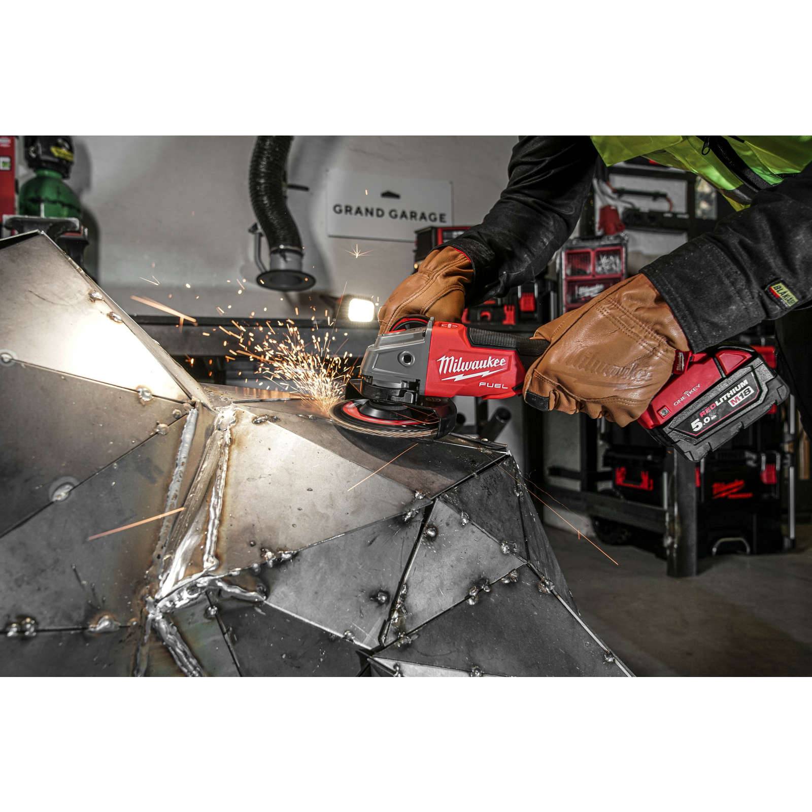 Milwaukee Akku-Winkelschleifer M18ONEFSAG125XPDB-0X ONE-KEY 18V - Trennschleifer
