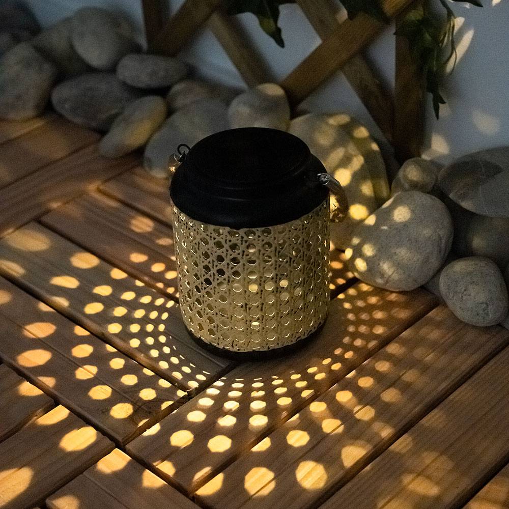 LED Laterne Solar Außen Solarlaterne für Außen Deko Laterne mit LED Stehleuchte Garten Dekoration schwarz braun zum hängen, Bambusoptik, 1x LED Ak