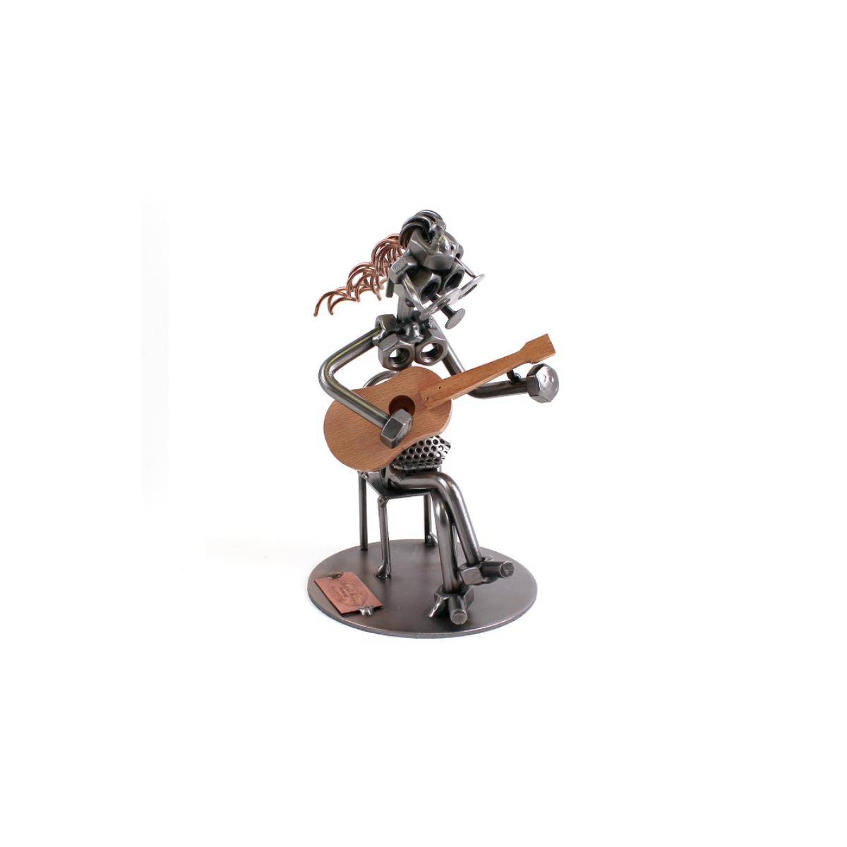 184 - Figur "Gitarristin"
