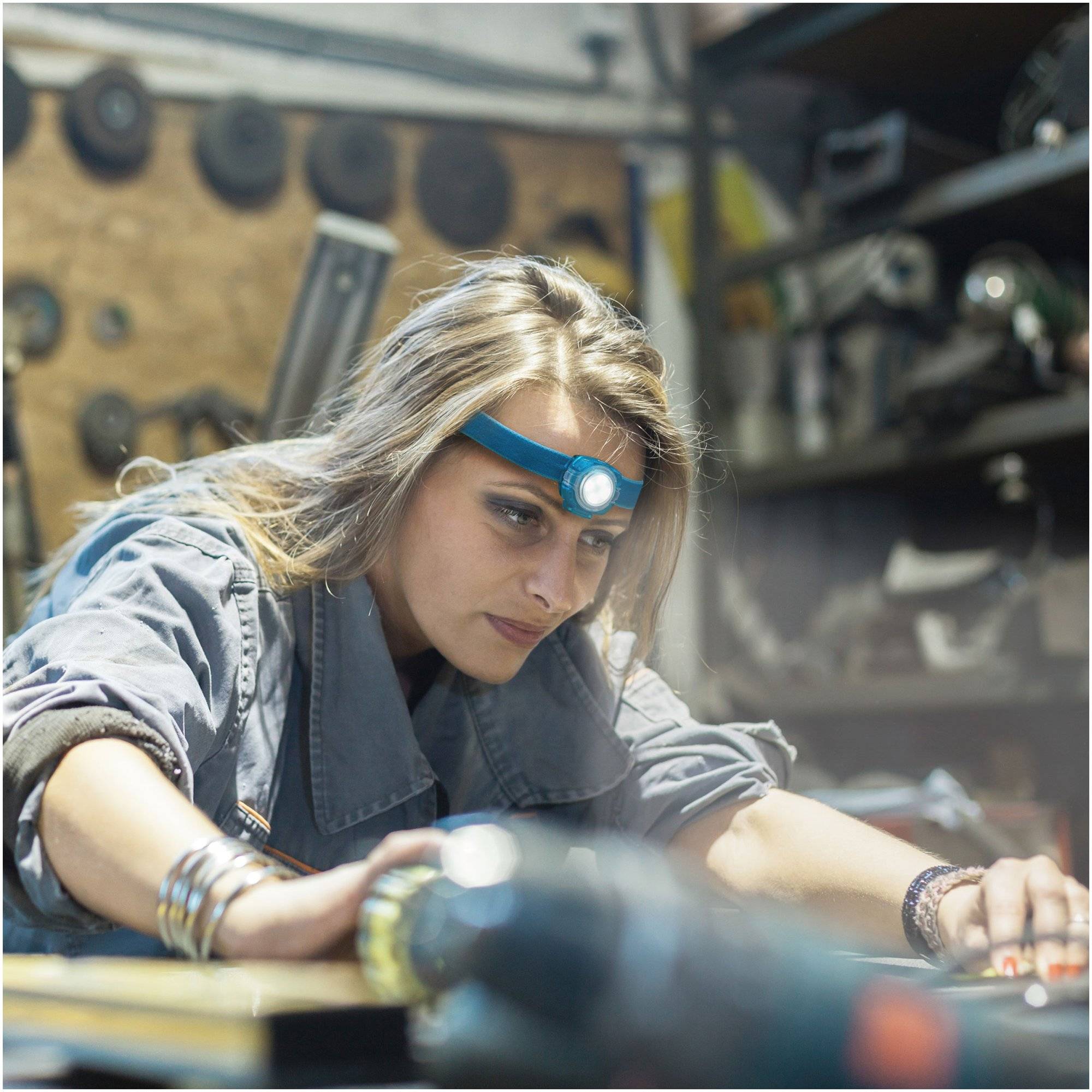 Stirnlampe GP CH31 40lumen inkl. 2x CR2025 Lithium Knopfzellen Lila