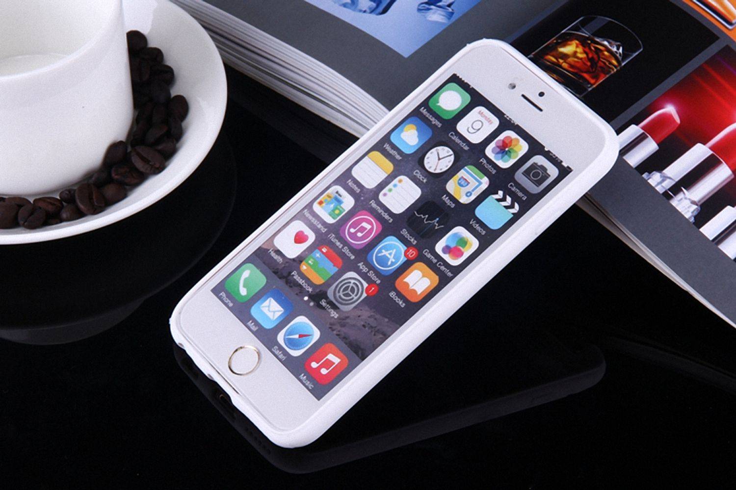 Apple iPhone 7 Plus / 8 Plus Handyhülle Backcover Weiß