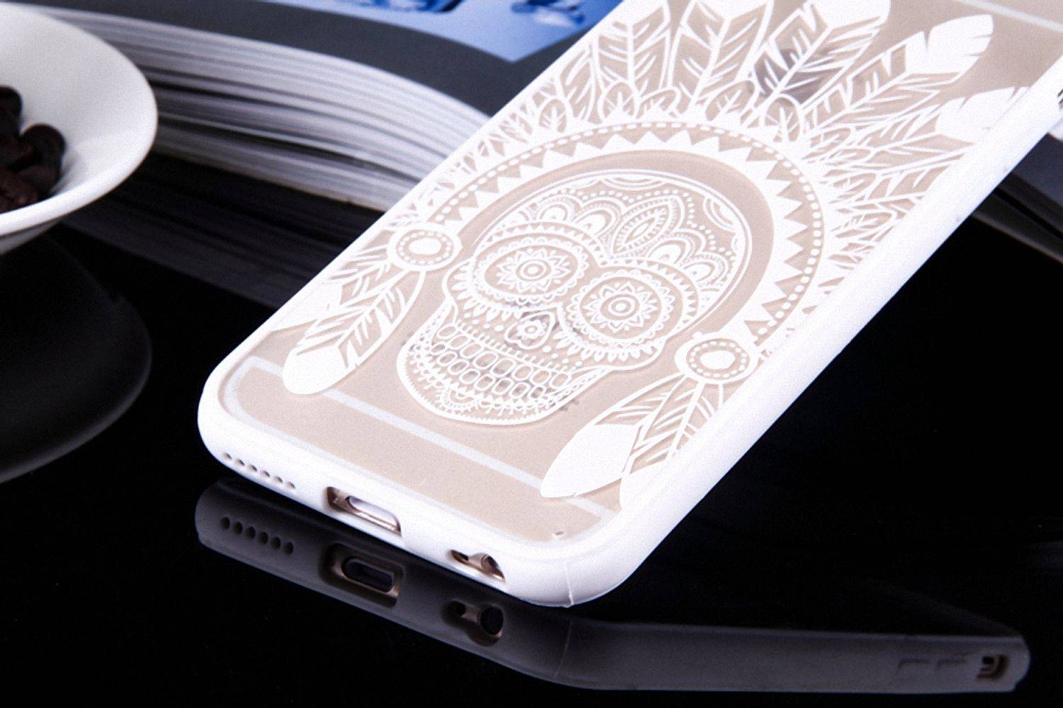 Apple IPhone 6 Plus / 6s Plus Handyhülle Backcover Weiß
