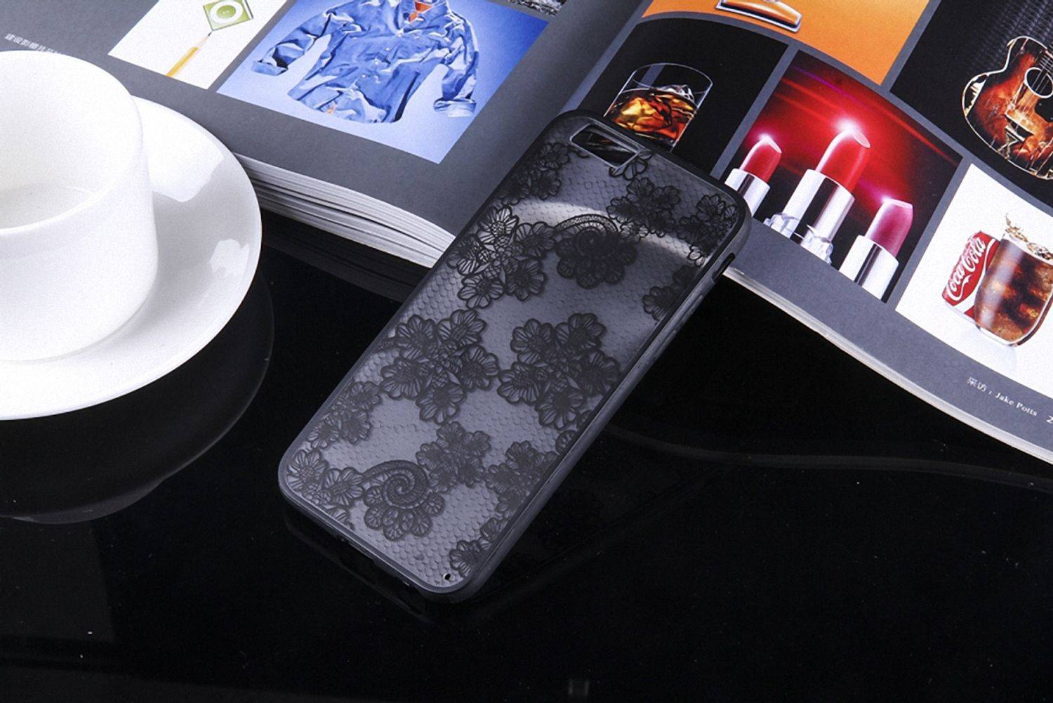 Apple IPhone 7 / 8 / SE 2020 Handyhülle Backcover Schwarz