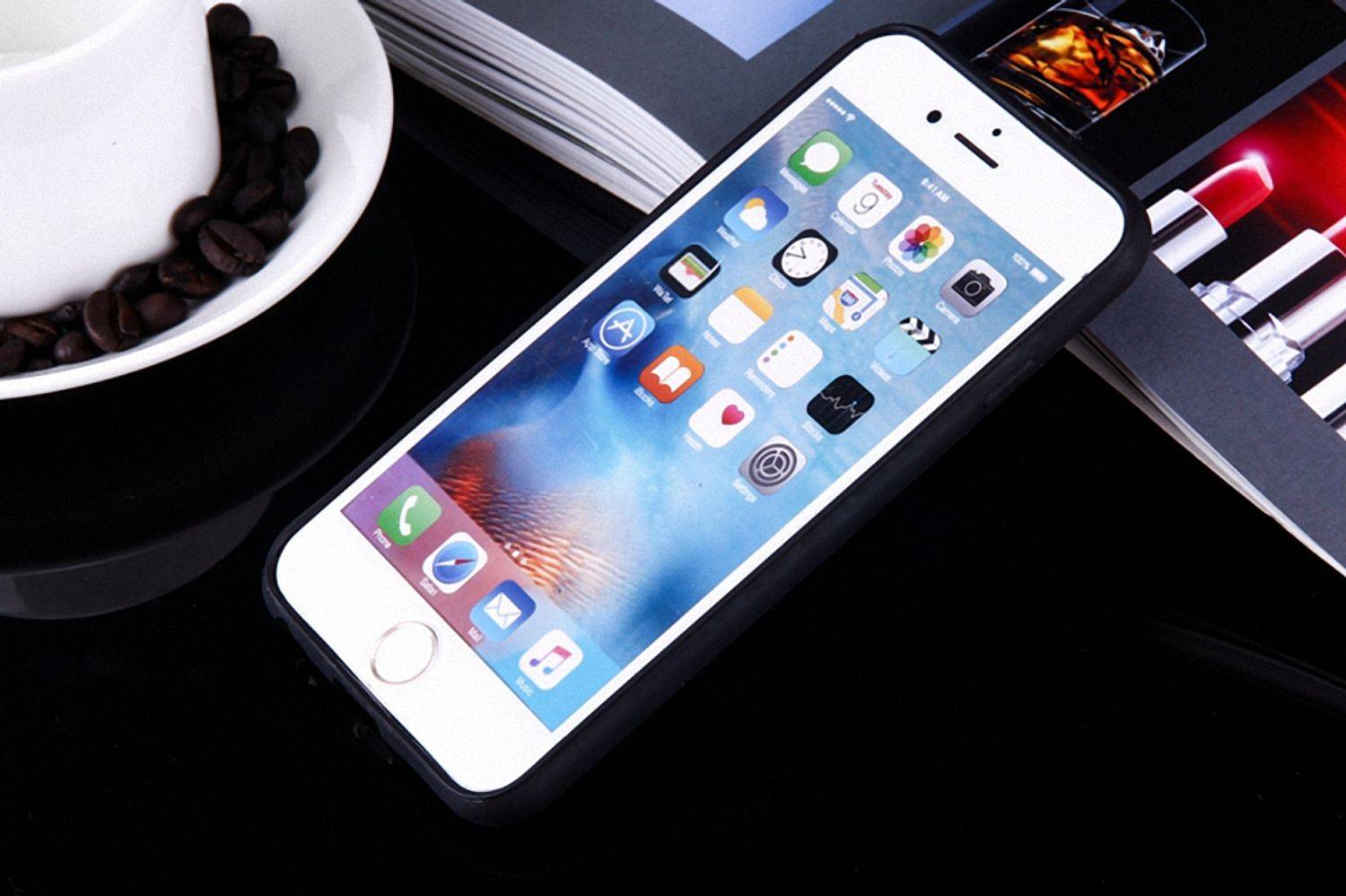 Apple iPhone 7 Plus / 8 Plus Handyhülle Backcover Schwarz