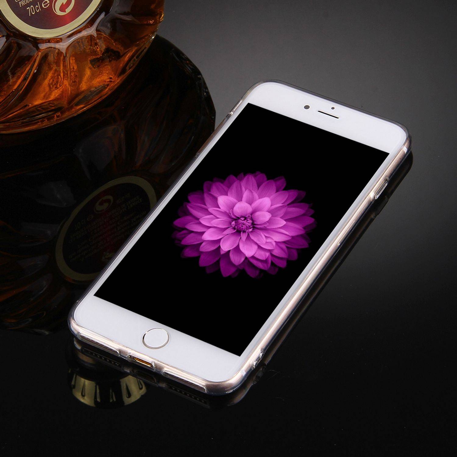 Apple iPhone 8 Plus Handyhülle Backcover Silber