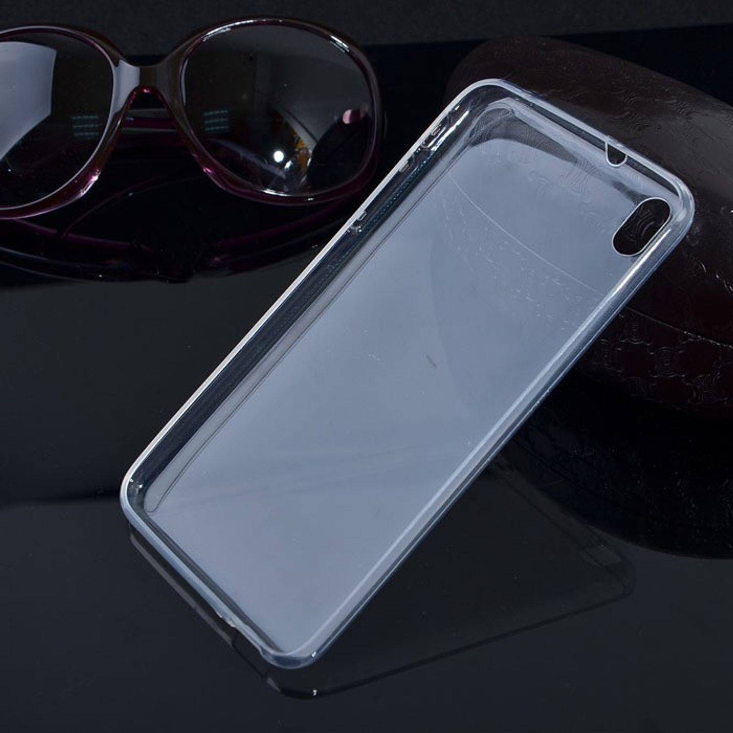 HTC Desire 816 Handyhülle Ultra Dünn Bumper Backcover Transparent