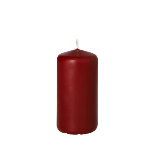 Stumpenkerze Ø 50 mm · 100 mm bordeaux. Material: Paraffin. Farbe: bordeaux