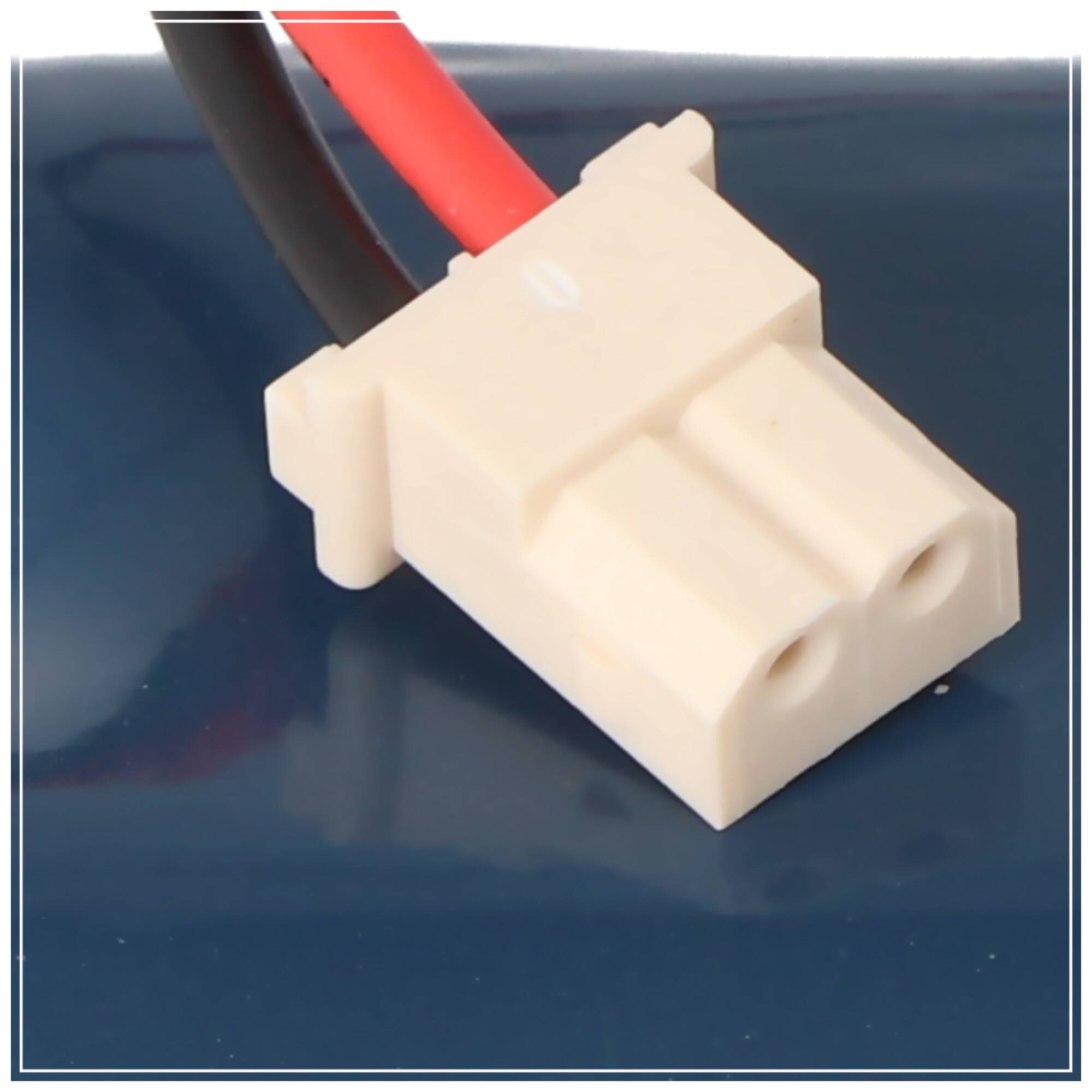 Notleuchtenakku NiMH 4,8V L2x2 Mignon mit Kabel und Stecker ersetzt Esylux EN10061998