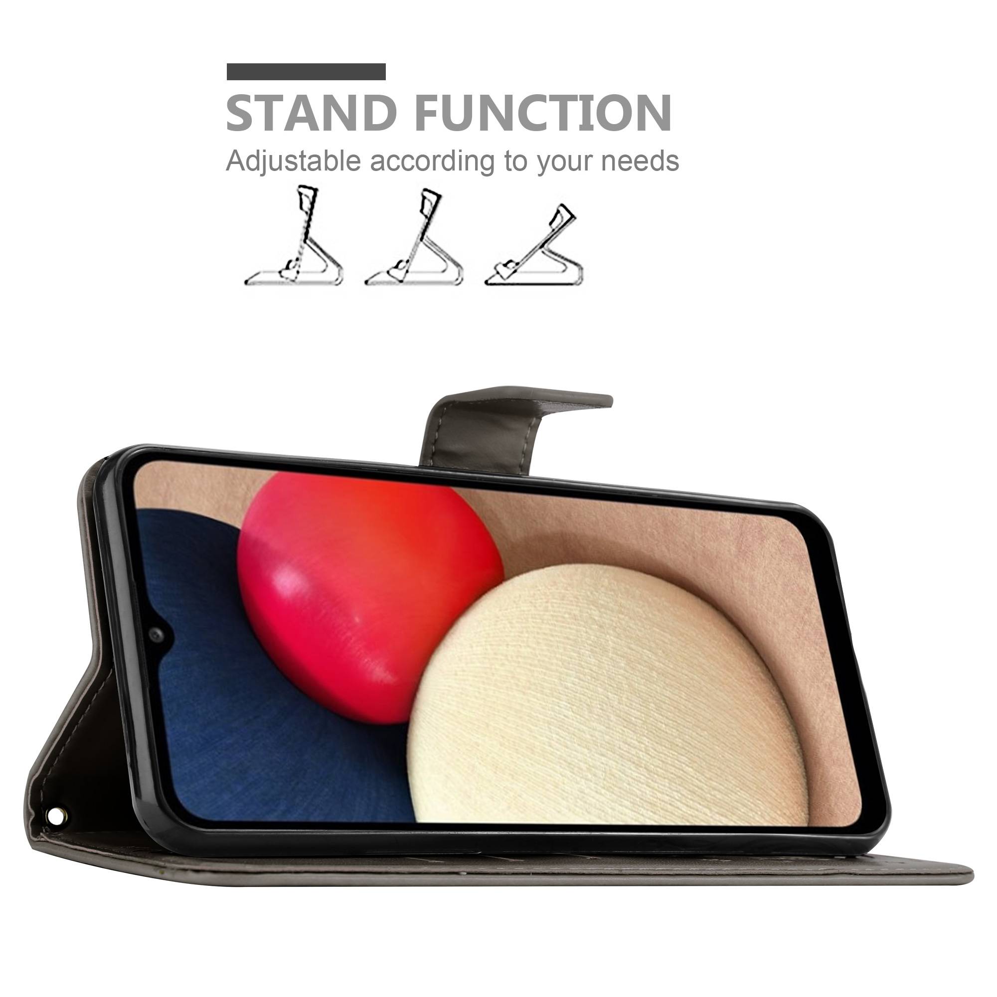 Cadorabo Hülle für Samsung Galaxy A02s Schutz Hülle in Grau Schutzhülle Handy Hülle Etui Case Blumen Flower