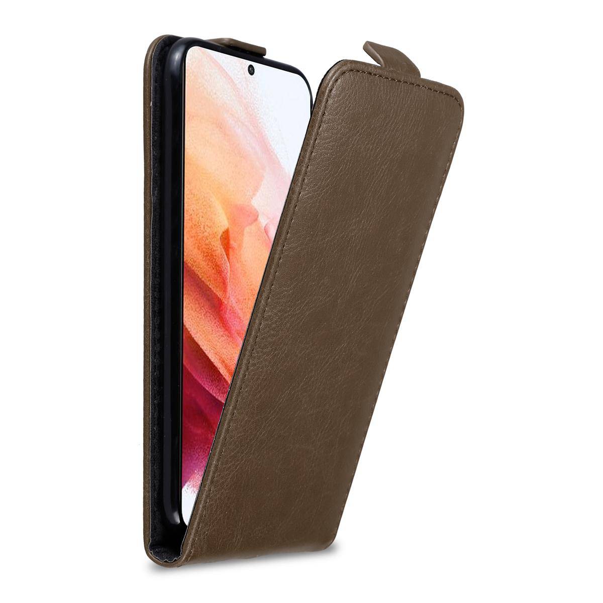 Cadorabo Hülle für Samsung Galaxy S21 5G Schutz Hülle in Braun Flip Etui Handyhülle Case Cover