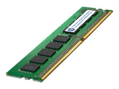 Ein grünes RAM-Speichermodul mit mehreren schwarzen Chips und einem weißen Etikett auf einer vergoldeten Steckkantenseite.