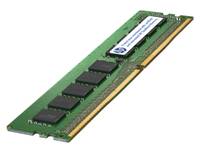 Grünes Computerspeicher-RAM-Modul mit mehreren schwarzen Chips auf einer Leiterplatte, dargestellt auf weißem Hintergrund.