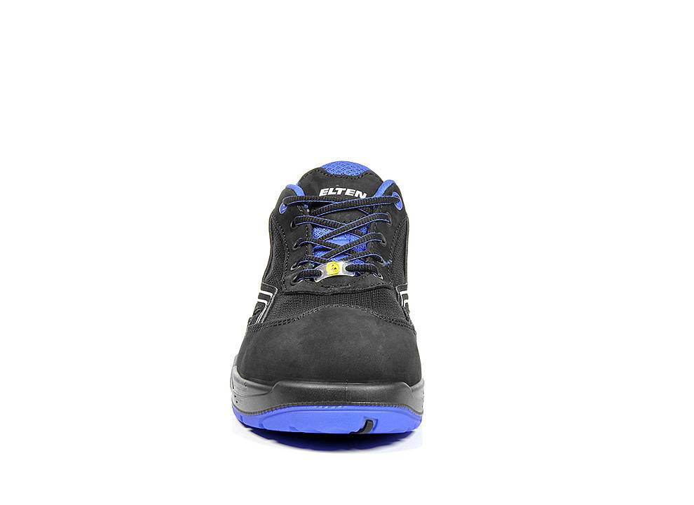 Ein schwarzer und blauer Sportschuh, Frontalansicht, mit Markentext auf der Zunge. Der Schuh verfügt über eine strukturierte Sohle und synthetische Materialien.