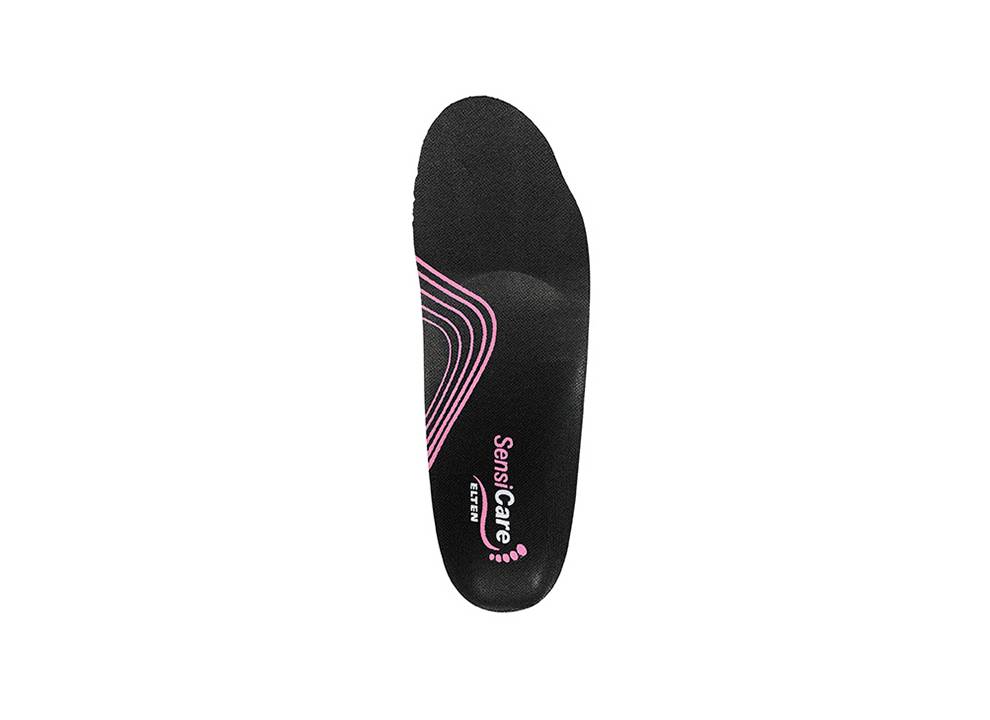 Orthopädische Einlage mit der Bezeichnung 'SensiCare' in schwarz-rosa Design, ausgestattet mit geschwungenen Unterstützungslinien zur Verbesserung des Tragekomforts und der Fußausrichtung.
