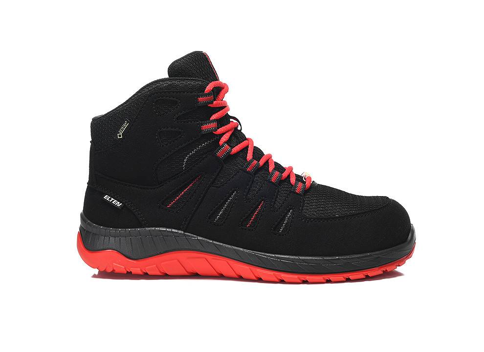 Schwarzer High-Top-Sneaker mit roten Akzenten, ausgestattet mit einer robusten Sohle und atmungsaktivem Mesh. Entwickelt für Komfort und Aktivitäten im Freien.