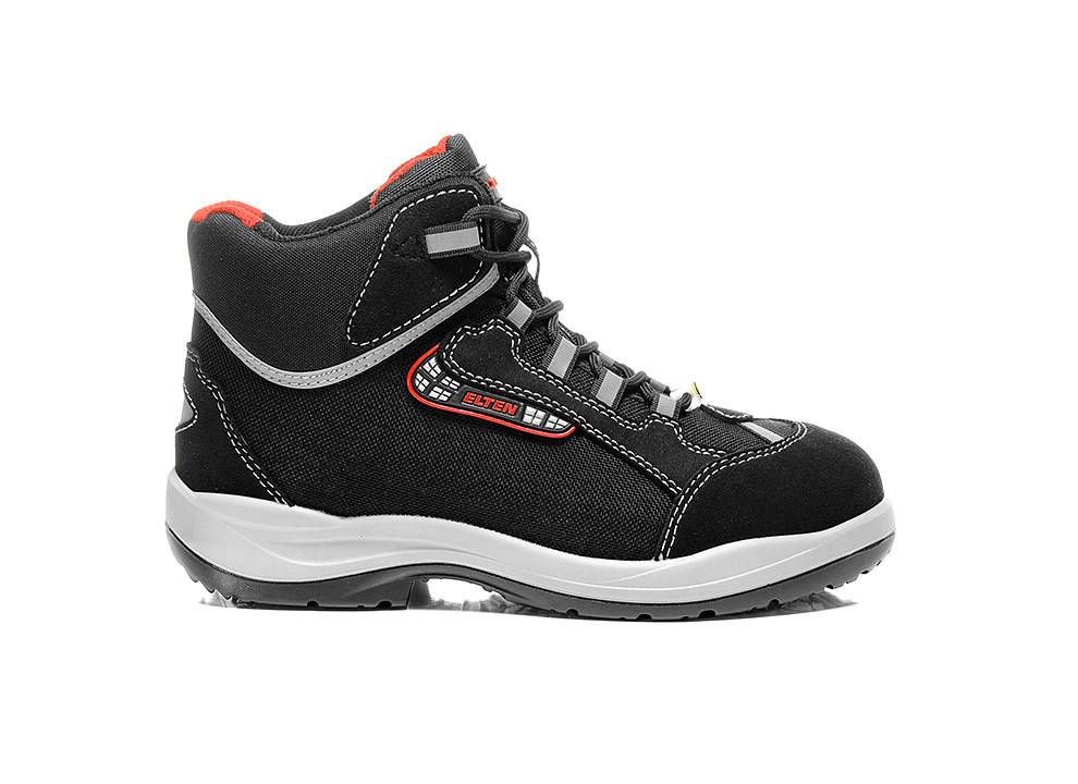 Ein schwarzer, knöchelhoher Sicherheitsstiefel mit roten und weißen Akzenten, der eine robuste Konstruktion und eine strukturierte Sohle für verbesserten Halt und Schutz aufweist.