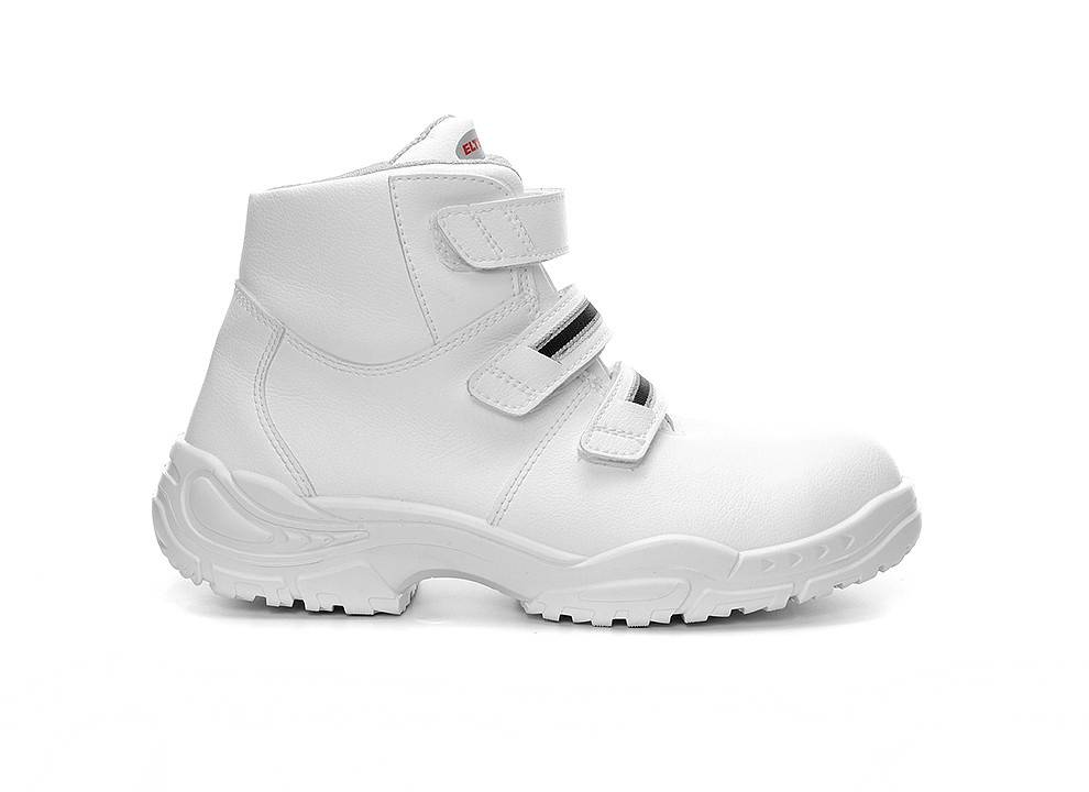 Ein weißer Sicherheitsstiefel mit hohem Schaft, drei Klettverschlüssen und einer robusten Sohle, konzipiert für Schutz und Halt in industriellen Umgebungen.