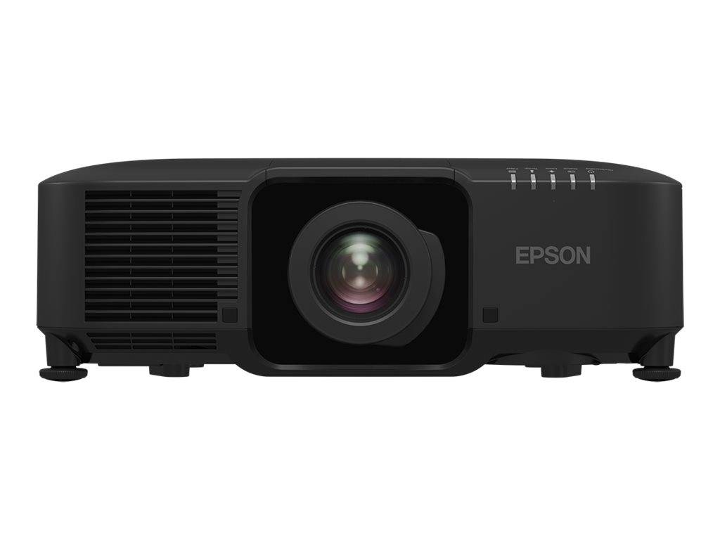 Schwarzer Epson-Projektor von vorne gezeigt mit zentriertem Objektiv und Lüftungsöffnungen auf der linken Seite.
