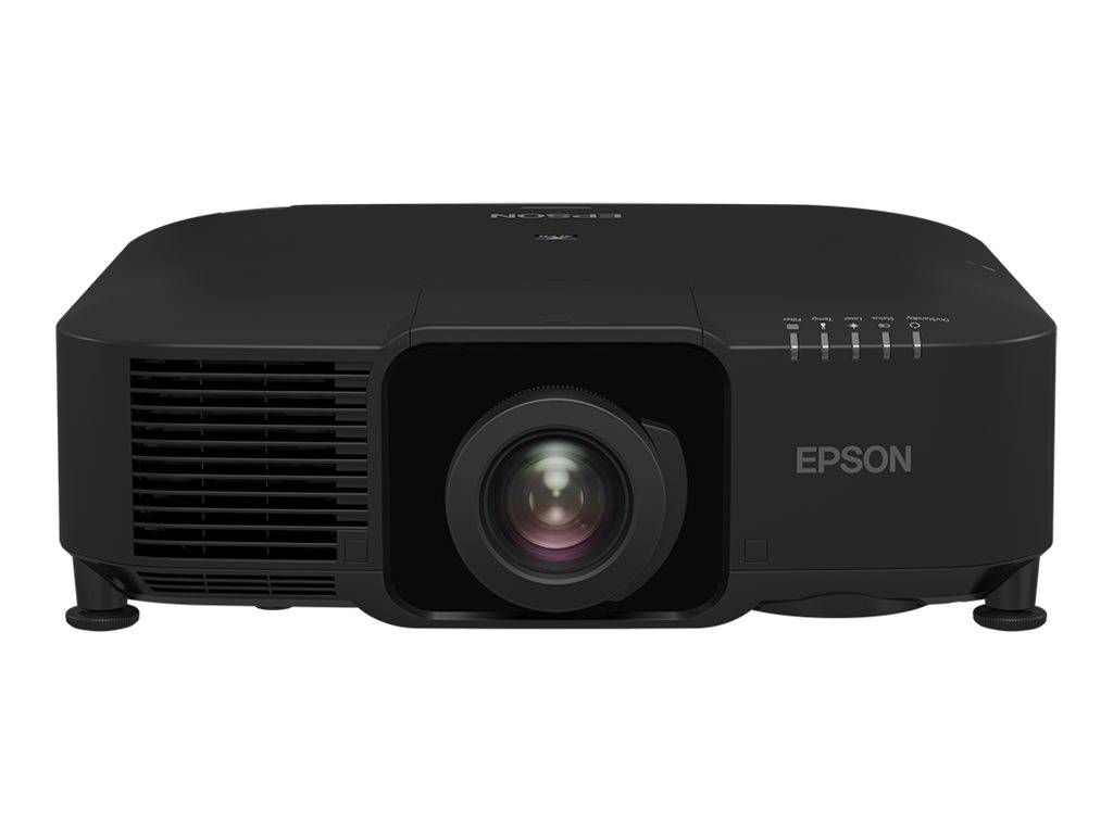 Schwarzer Epson-Projektor von vorne gezeigt mit zentriertem Objektiv, Lüftungsgitter und Kontrollanzeigen auf weißem Hintergrund.