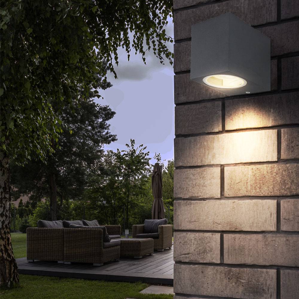 Wandstrahler Außenleuchte Haustür Fassadenleuchte anthrazit Wandleuchte für Ihre Terrasse, Fernbedienung dimmbar Farbwechsel, 1x RGB LED 3,5W, BxH