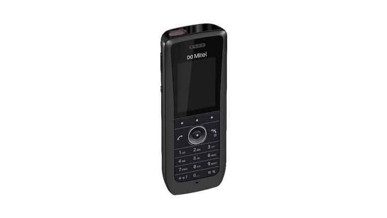 Ein schwarzes Doro-Mobiltelefon shown in Vorderansicht mit Bildschirm, Navigationsring und physischer Tastatur auf weißem Hintergrund.