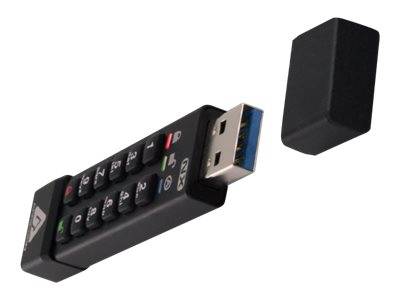 Schwarzes USB-Flash-Laufwerk, verborgen in einem Gehäuse einer numerischen Tastatur, mit entfernter Kappe, um den USB-Stecker zu zeigen.