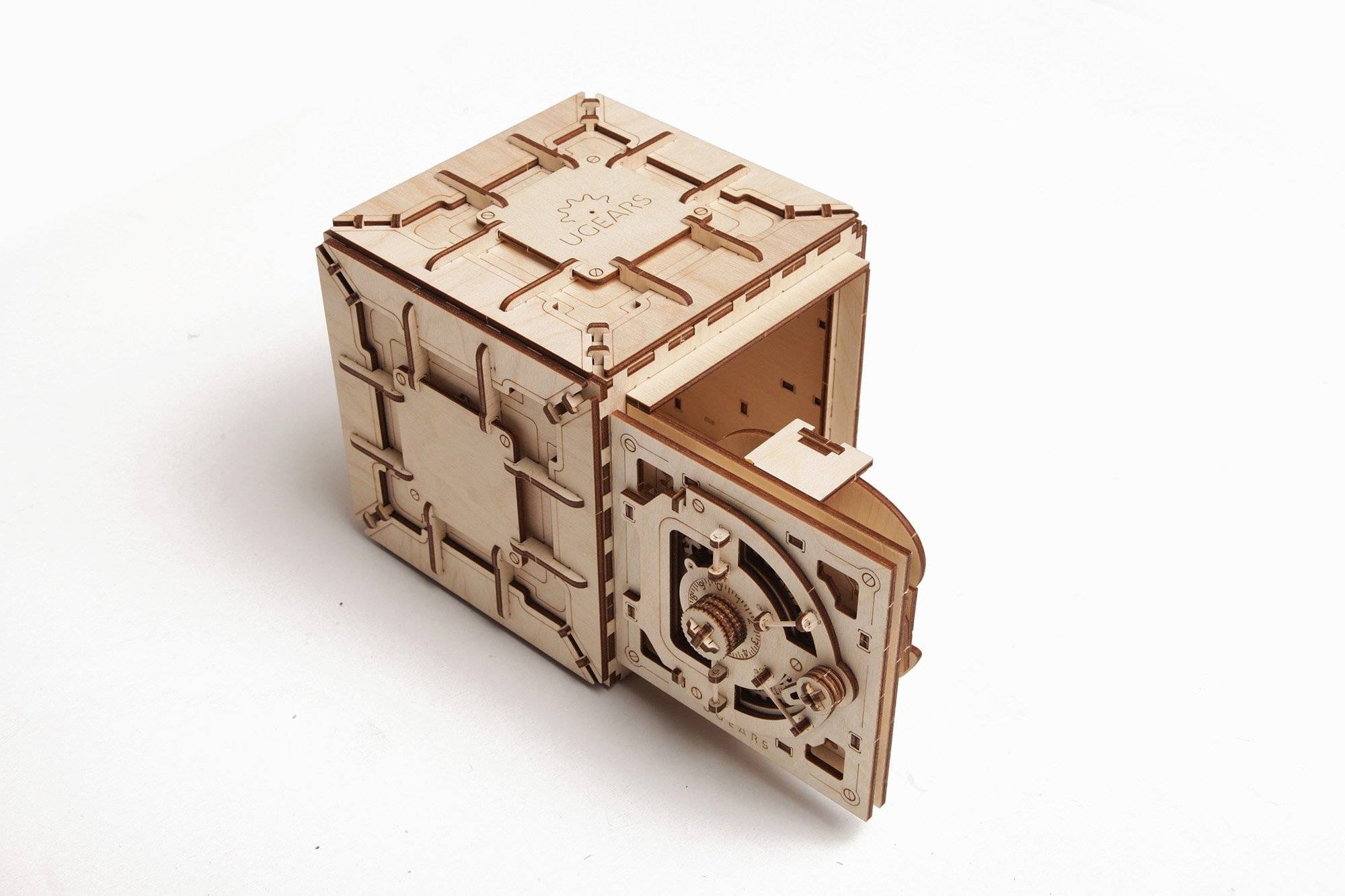 UGEARS® Safe