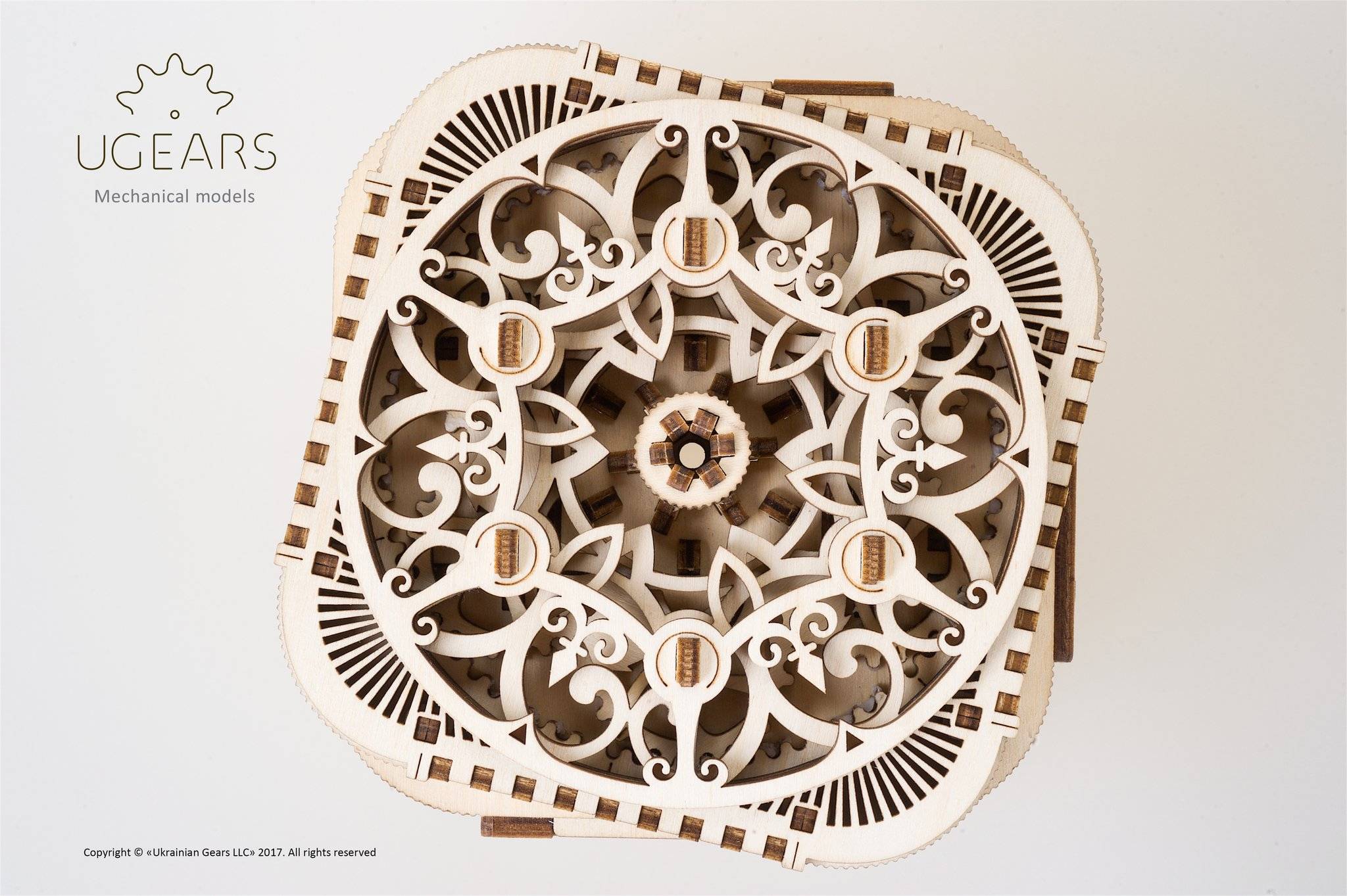 UGEARS® Schatztruhe
