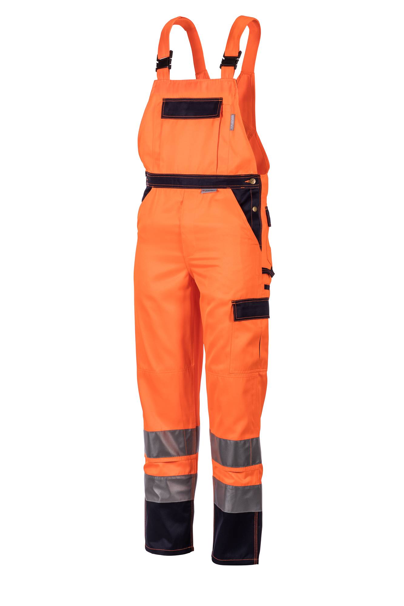 Leuchtend orangefarbene Warnschutz-Overall mit reflektierenden silbernen Streifen, ausgestattet mit mehreren Taschen und verstärkten Nähten.