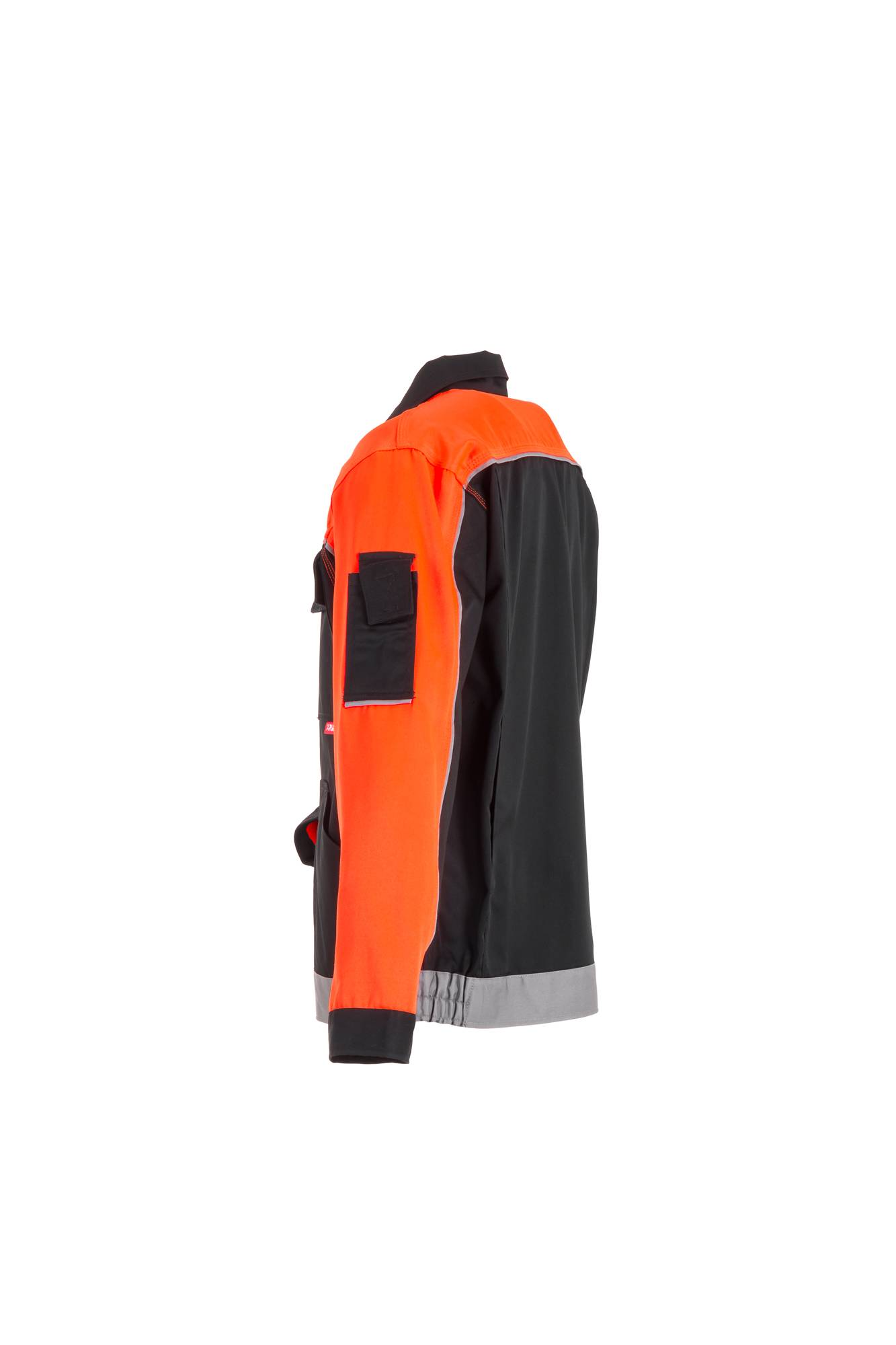 Hochsichtbare orange und schwarze Arbeitsjacke von hinten gegen weißen Hintergrund gezeigt.